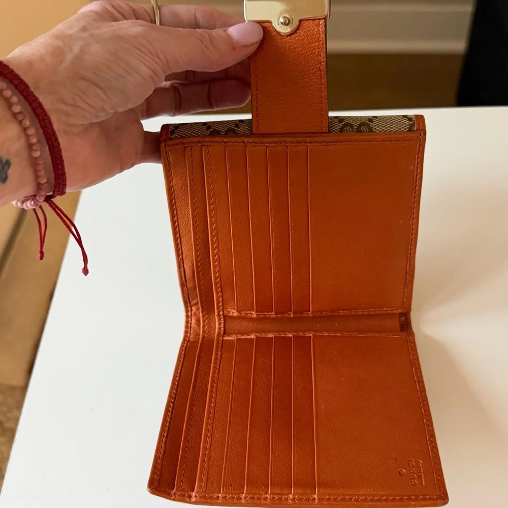 Gucci GG Supreme Canvas Bifold Wallet Orange Leather Trim - Picture 9 of 11